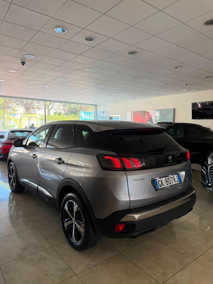 PEUGEOT - 3008 - BlueHDi 130 S&S Allure