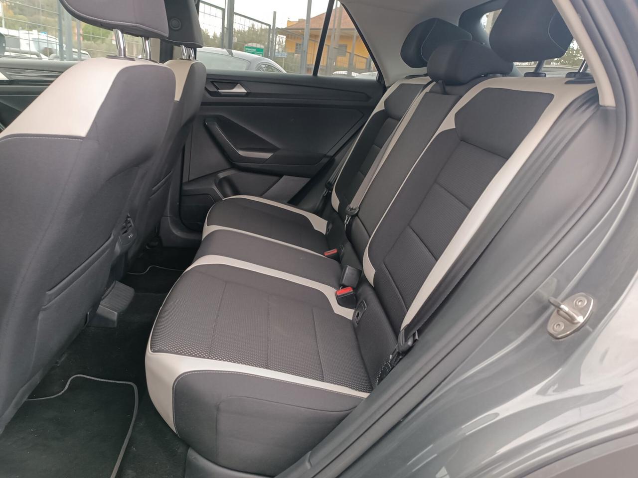 Volkswagen T-Roc 2.0 TDI 150 CV DSG 4MOTION