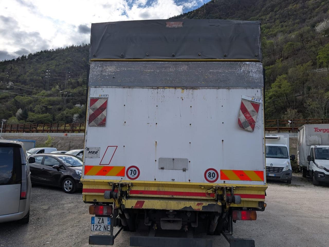 MAN TGA 26.460 3 assi con sponda idraulica