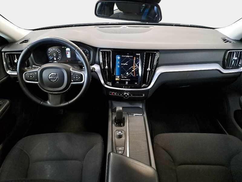 VOLVO V60 B4 D autom. Momentum Business WAGON