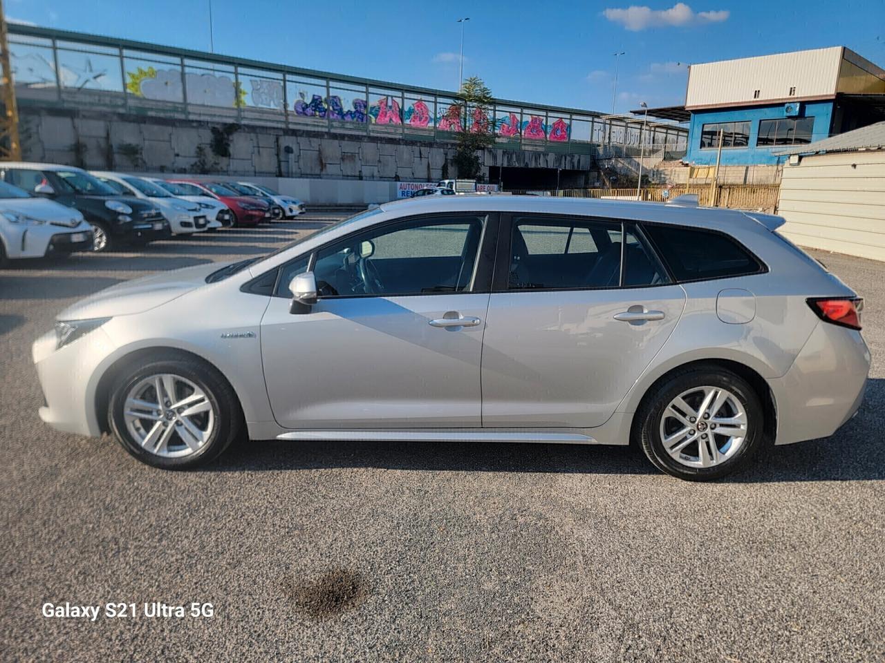 Toyota Corolla Touring 1.8 Hybrid GARANZIA