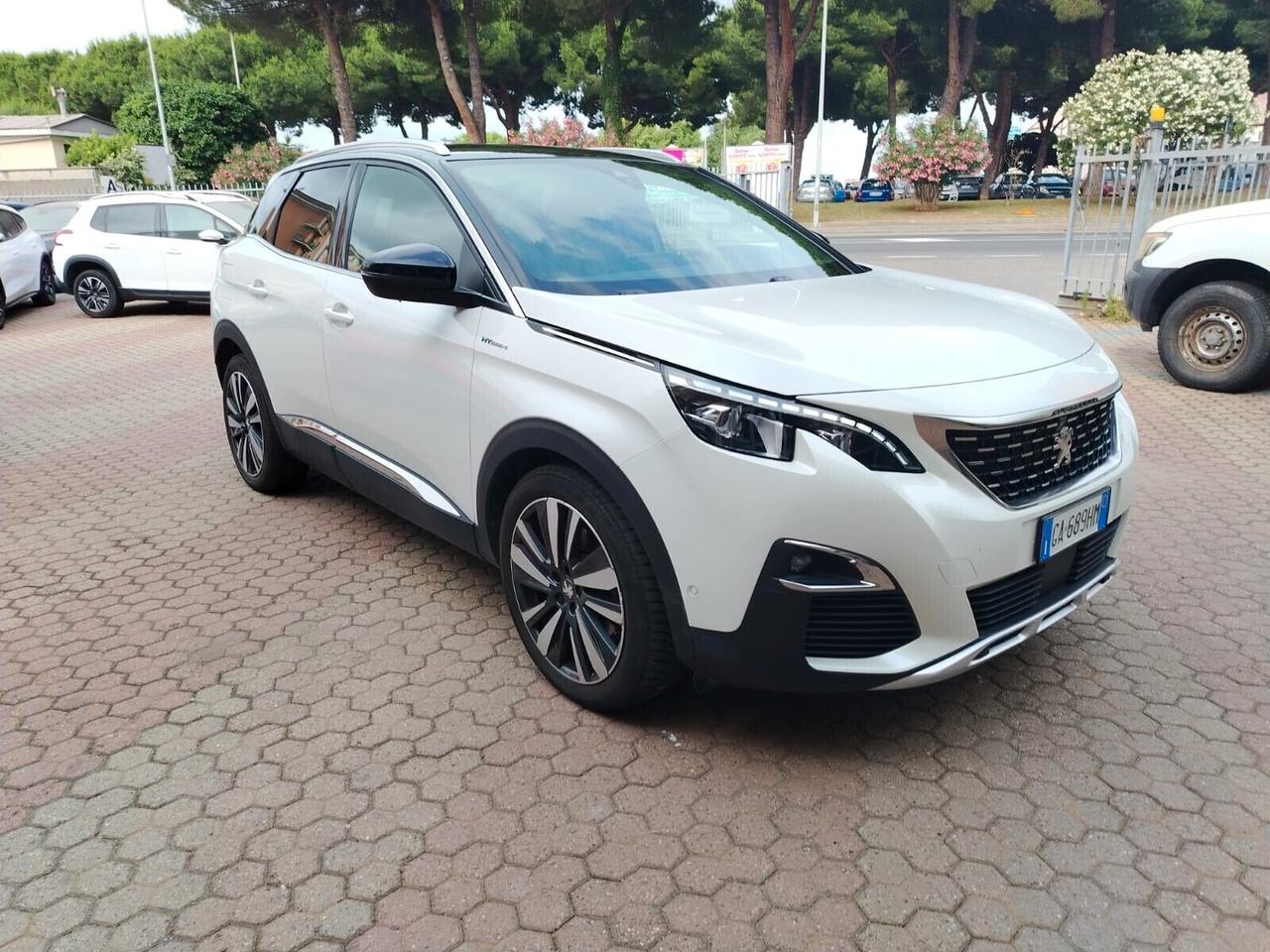 Peugeot 3008 Hybrid 225 e-EAT8 Allure