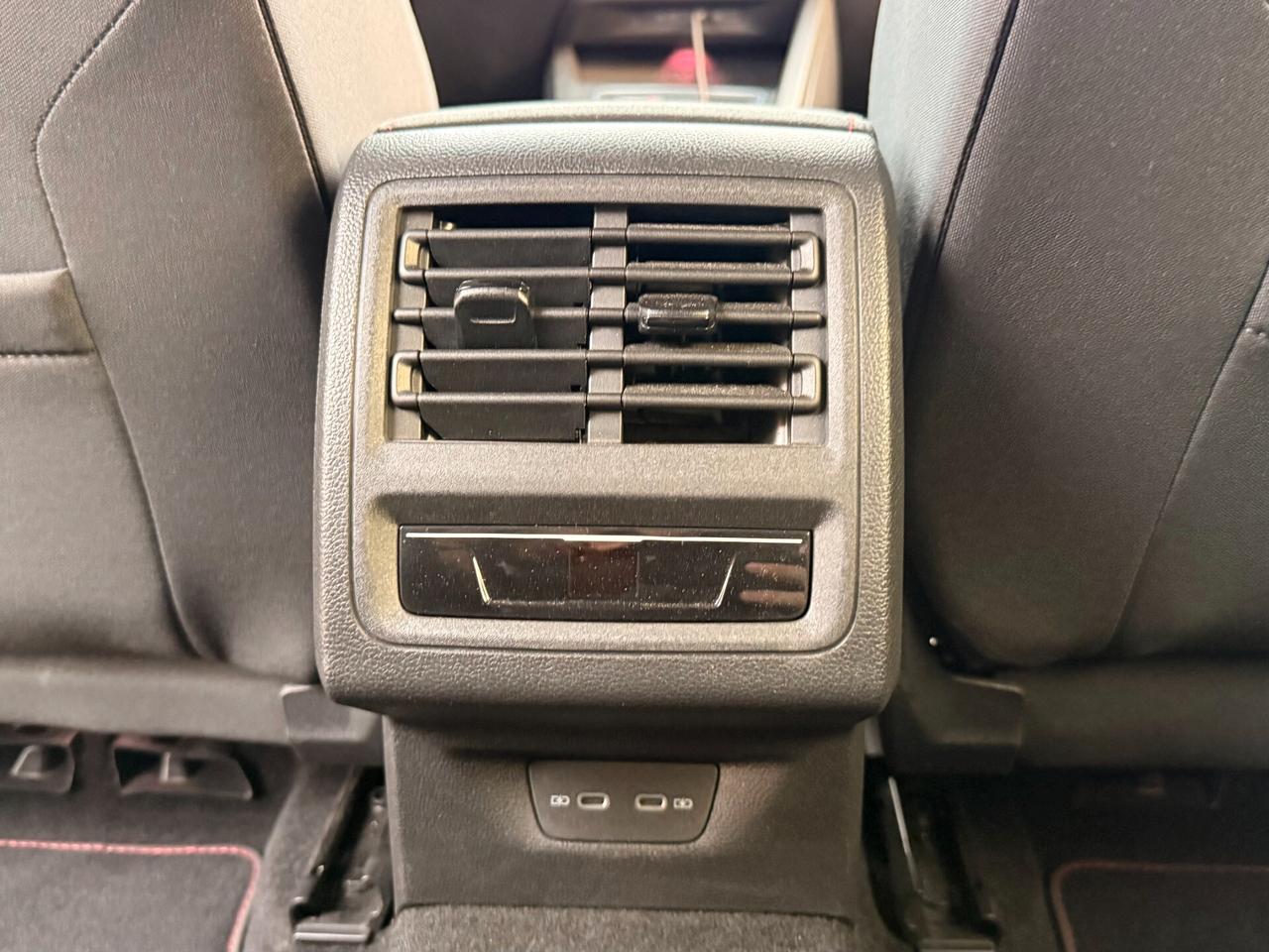 Volkswagen Golf GTI 2.0 TSI | GARANZIA 12 MESI