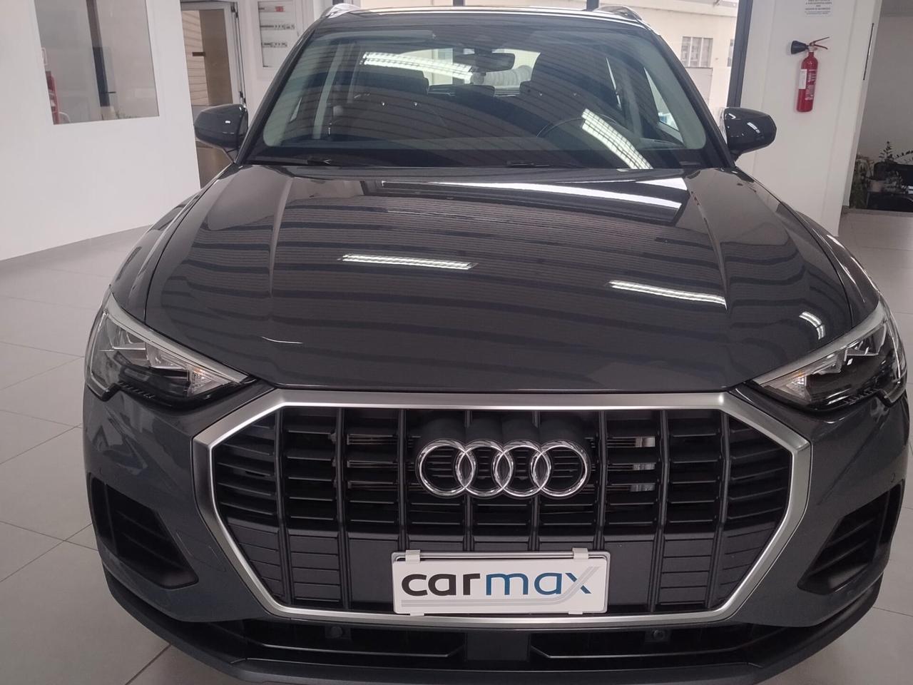 Audi Q3 SPB 45 TFSI e S tronic Business Plus
