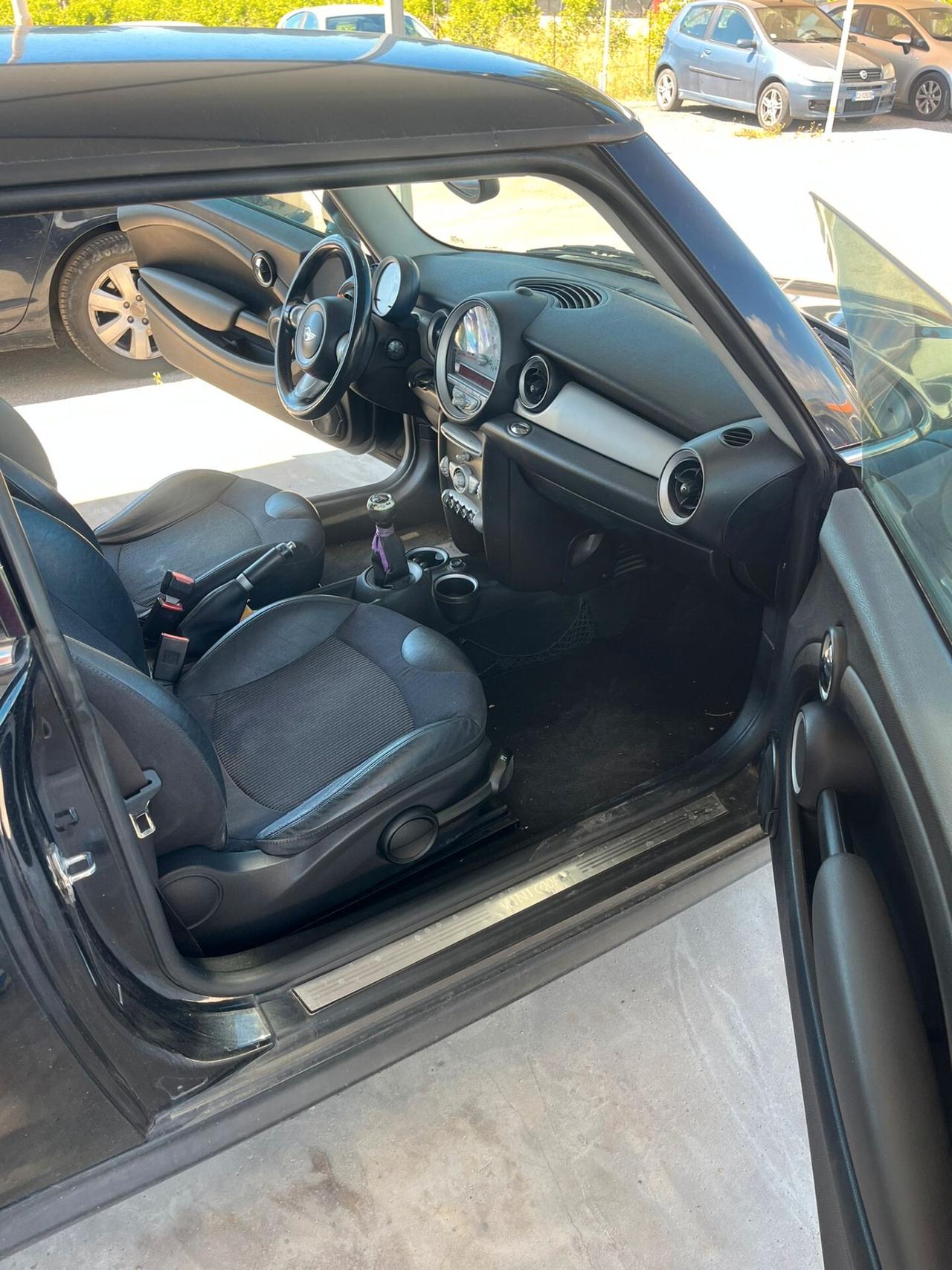 Mini 1.6 16V Cooper D Chili