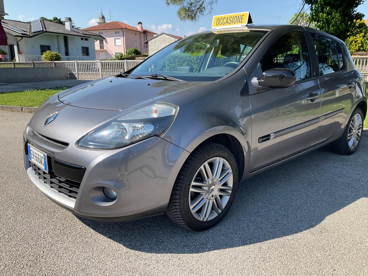 Renault Clio 1.2 16V 5 porte Live!