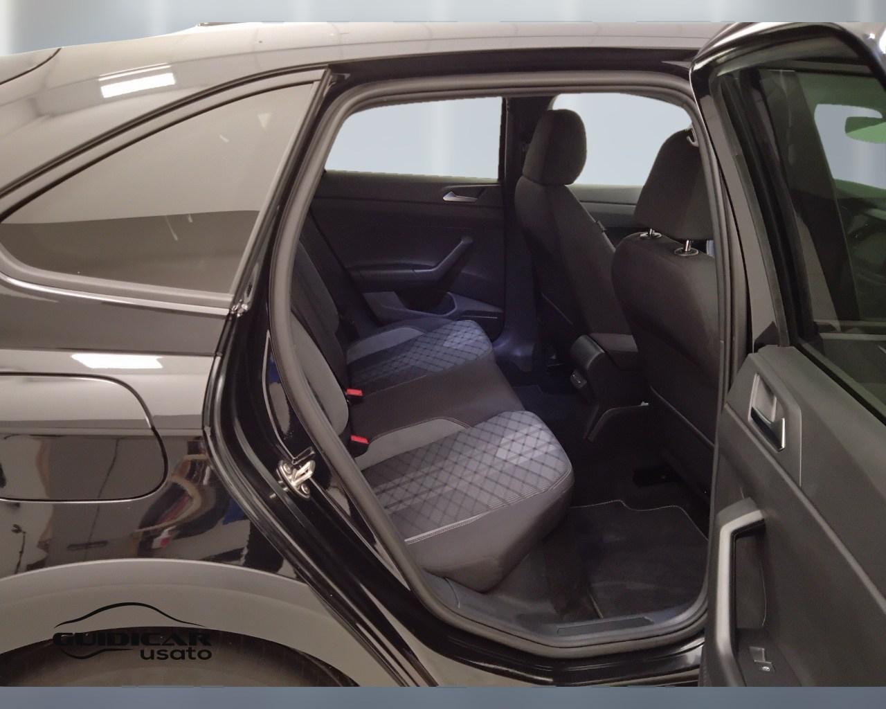 VOLKSWAGEN Taigo - Taigo 1.0 tsi R-Line 115cv