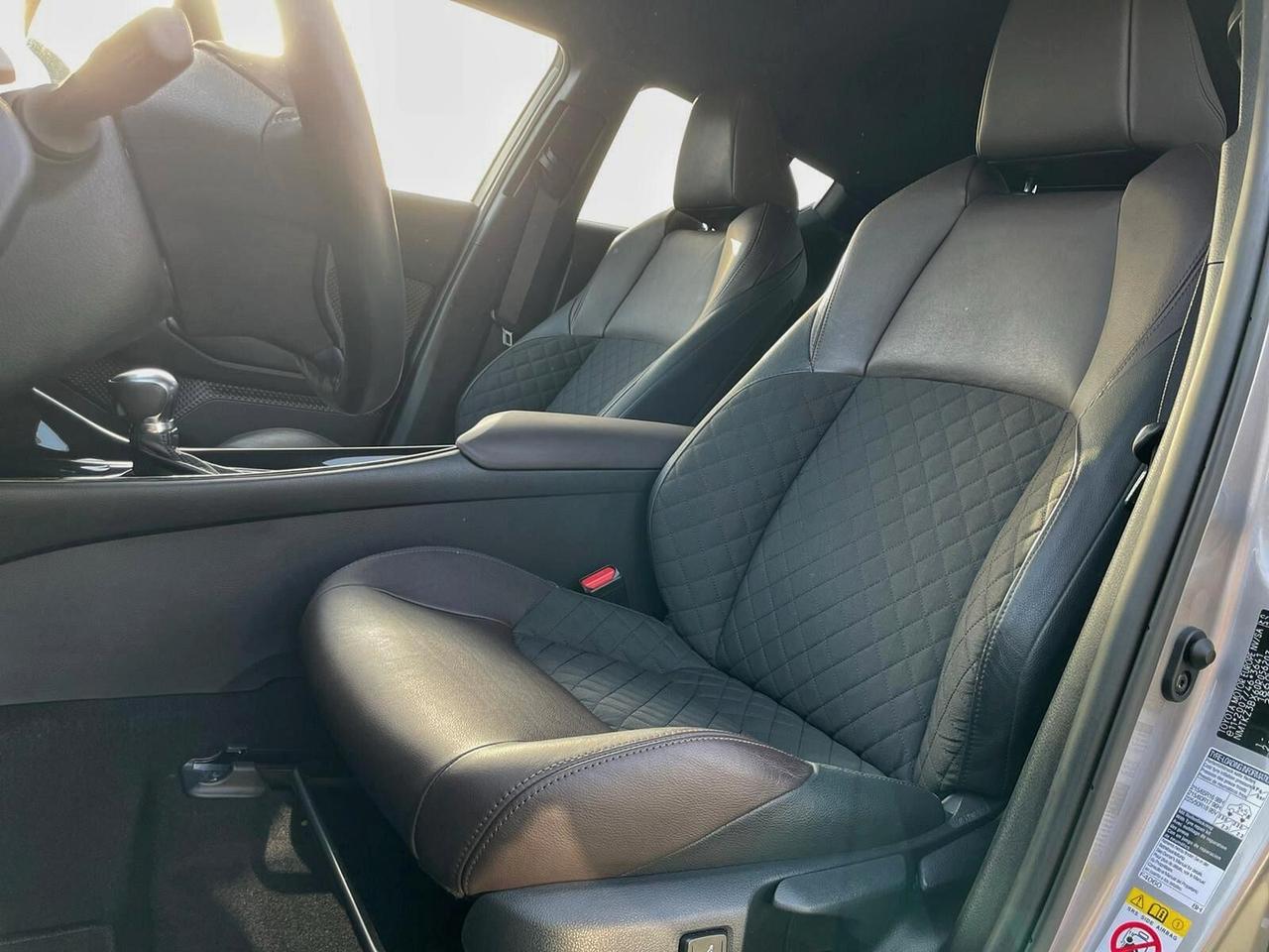 Toyota C-HR 1.8 Hybrid E-CVT Lounge
