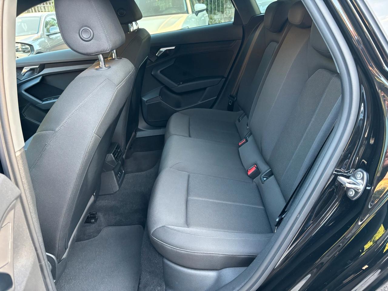 Audi A3 SPB 35 TDI 150 CV - SPORT - S-TRONIC -FULL-MY 22