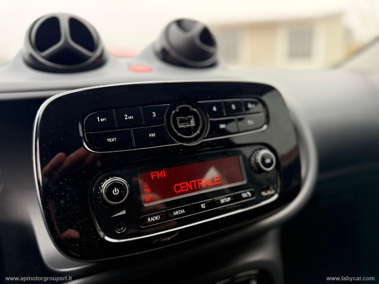 SMART forfour 70 1.0 twinamic Passion