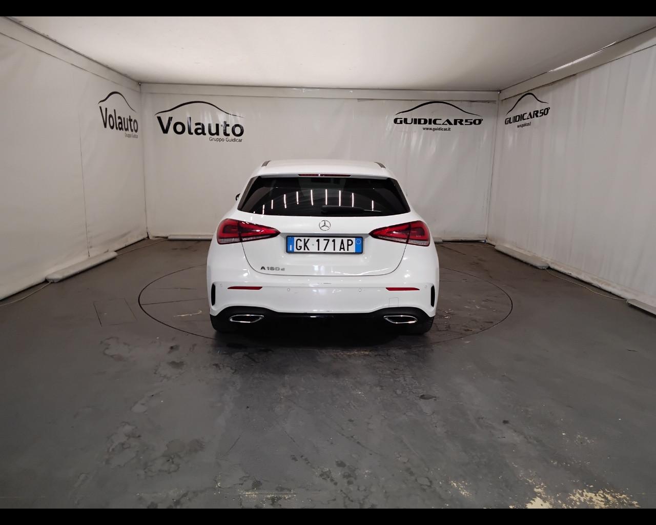 Mercedes-Benz Classe A - W177 2018 - A 180 d Premium auto