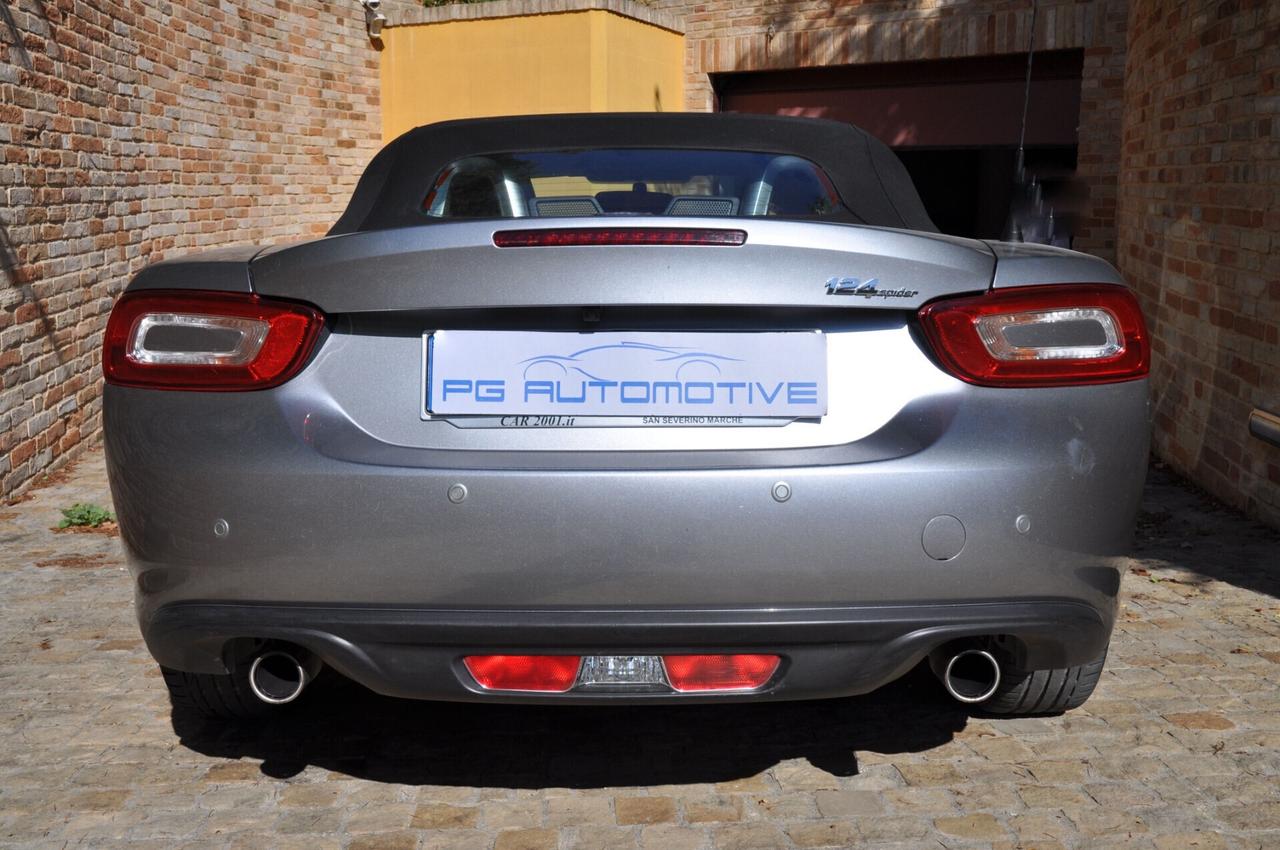 Fiat 124 Spider 1.4 MultiAir Lusso