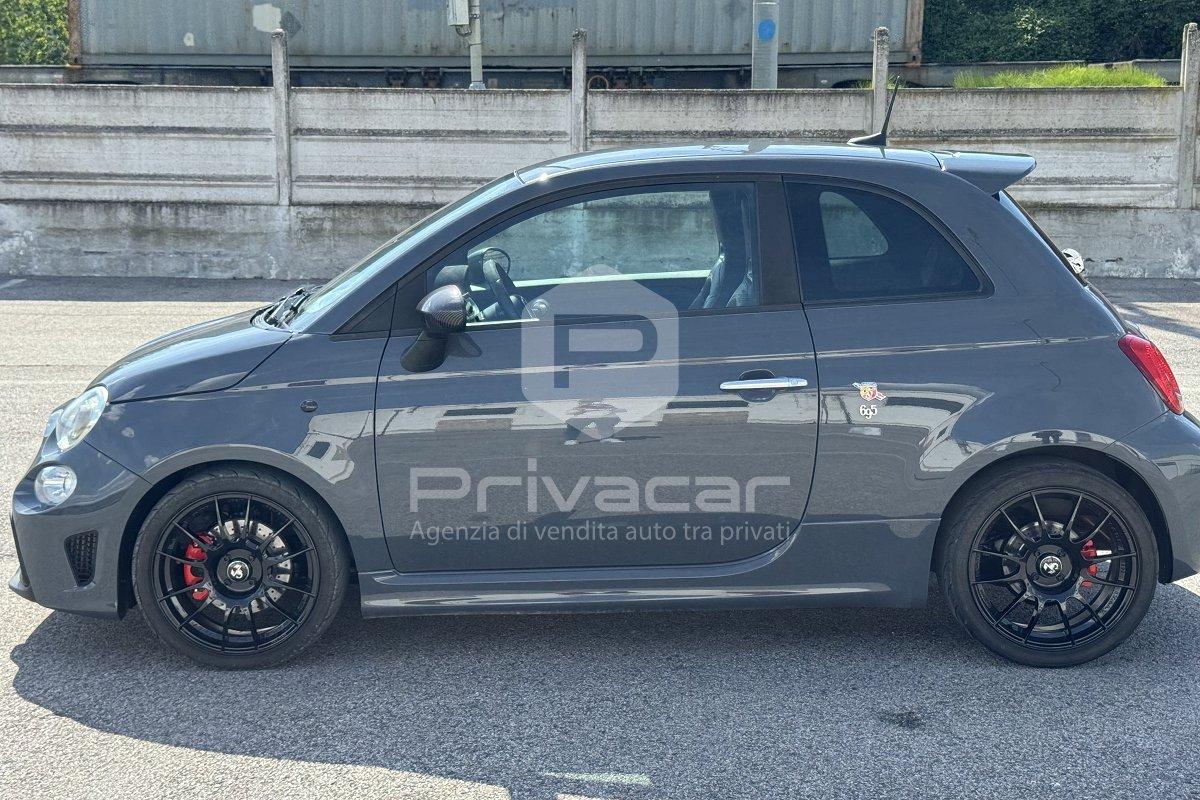 ABARTH 695 1.4 Turbo T-Jet XSR Yamaha Limited Edition