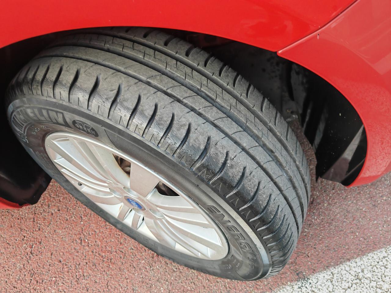 FIAT GRANDE PUNTO 1.4 BENZINA GPL CV77 KW57 FULL