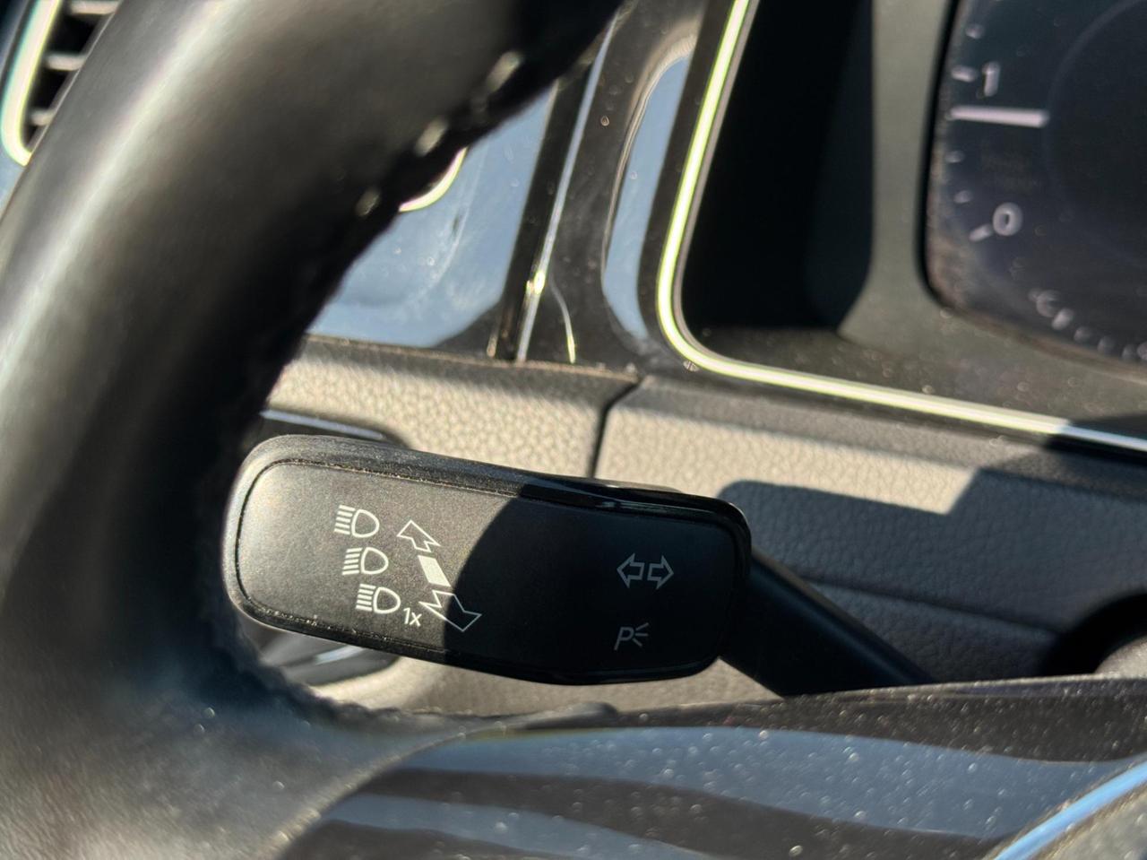 Volkswagen Golf 5 Porte Golf 5p 1.6 tdi Executive 115cv