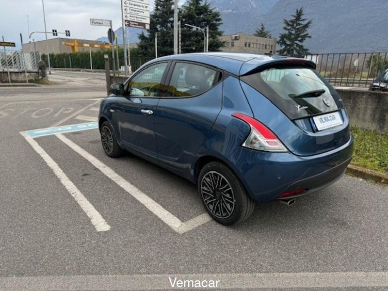 Lancia Ypsilon LANCIA Y 1.0 FireFly nella versione completa Gold con solo km 24900 !!ok neopatentato