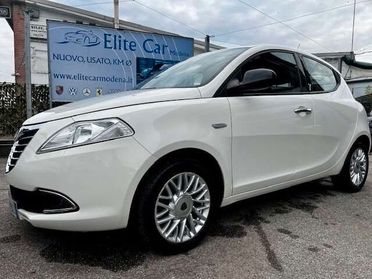 Lancia Ypsilon 1.3 mjt Gold "X NEOPATENTATI / TAGLIANDI CERT."