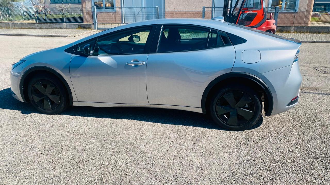 Toyota Prius 2.0 Plug-in Hybrid Lounge