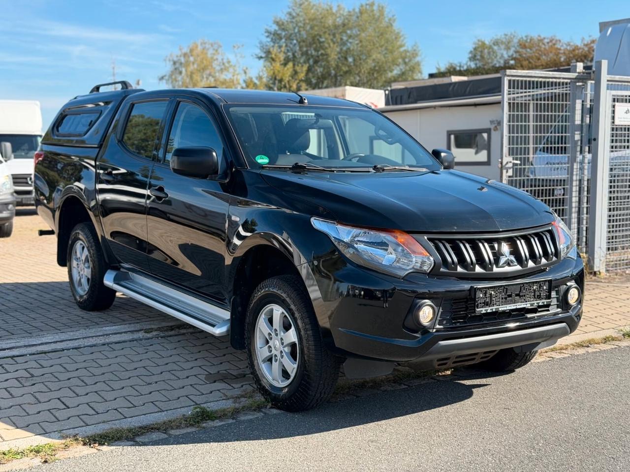 Mitsubishi L200 Double Cab climatizzatore cruise control hardtop