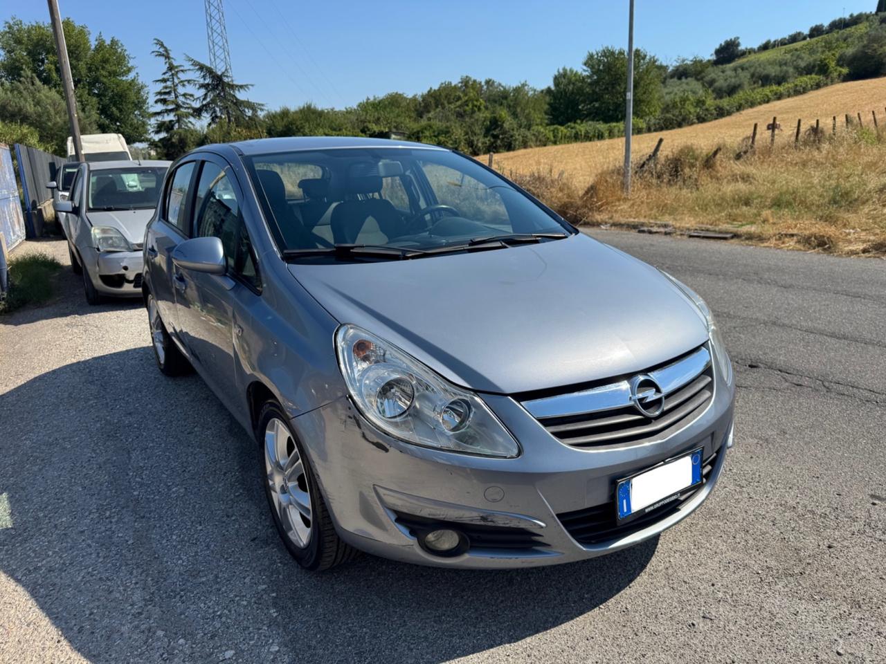 Opel Corsa 1.3 CDTI 75CV ecoFLEX 5 porte Cosmo
