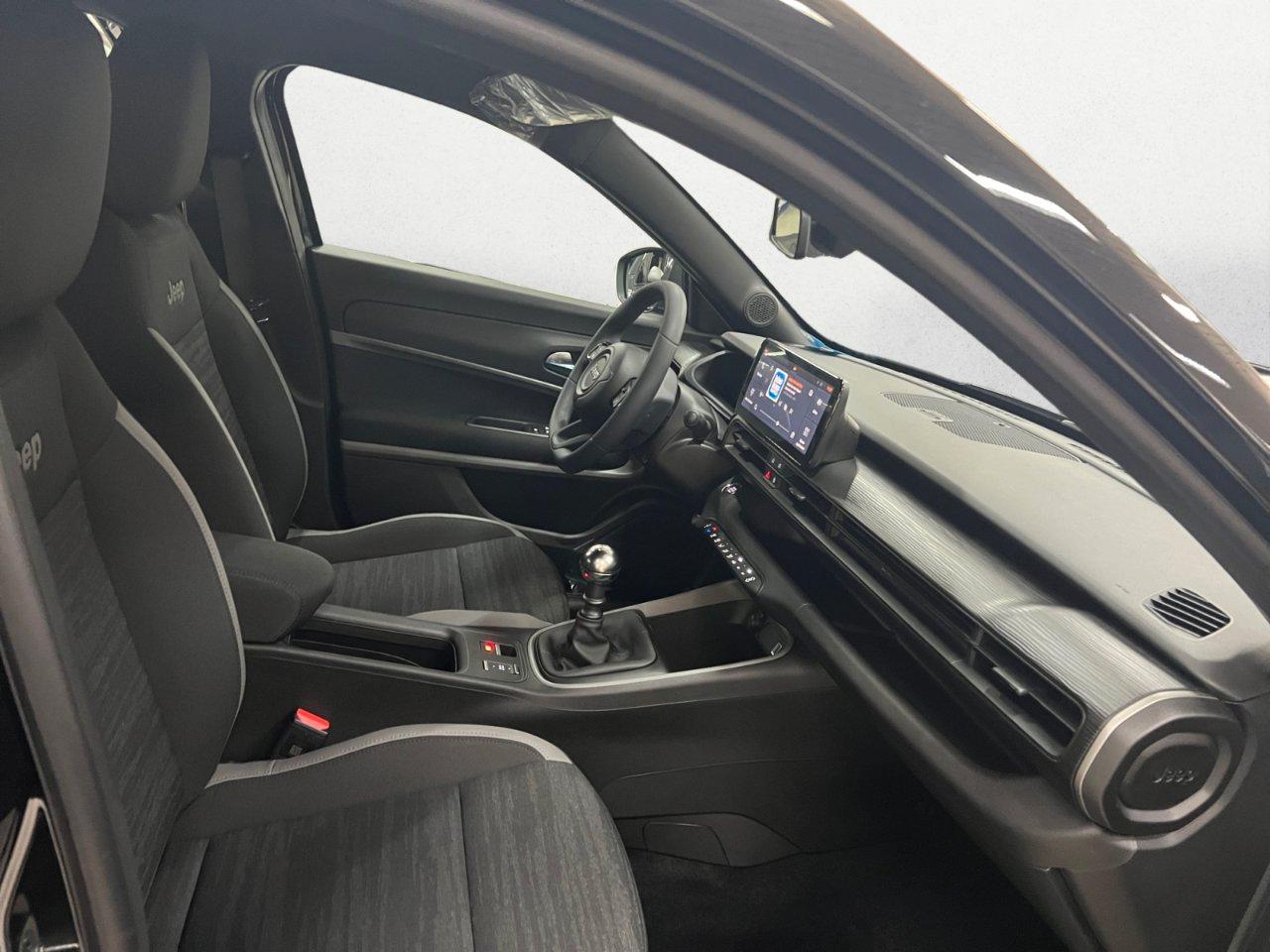 Jeep Avenger 1.2 turbo Longitude 2027 fwd 100cv KM0
