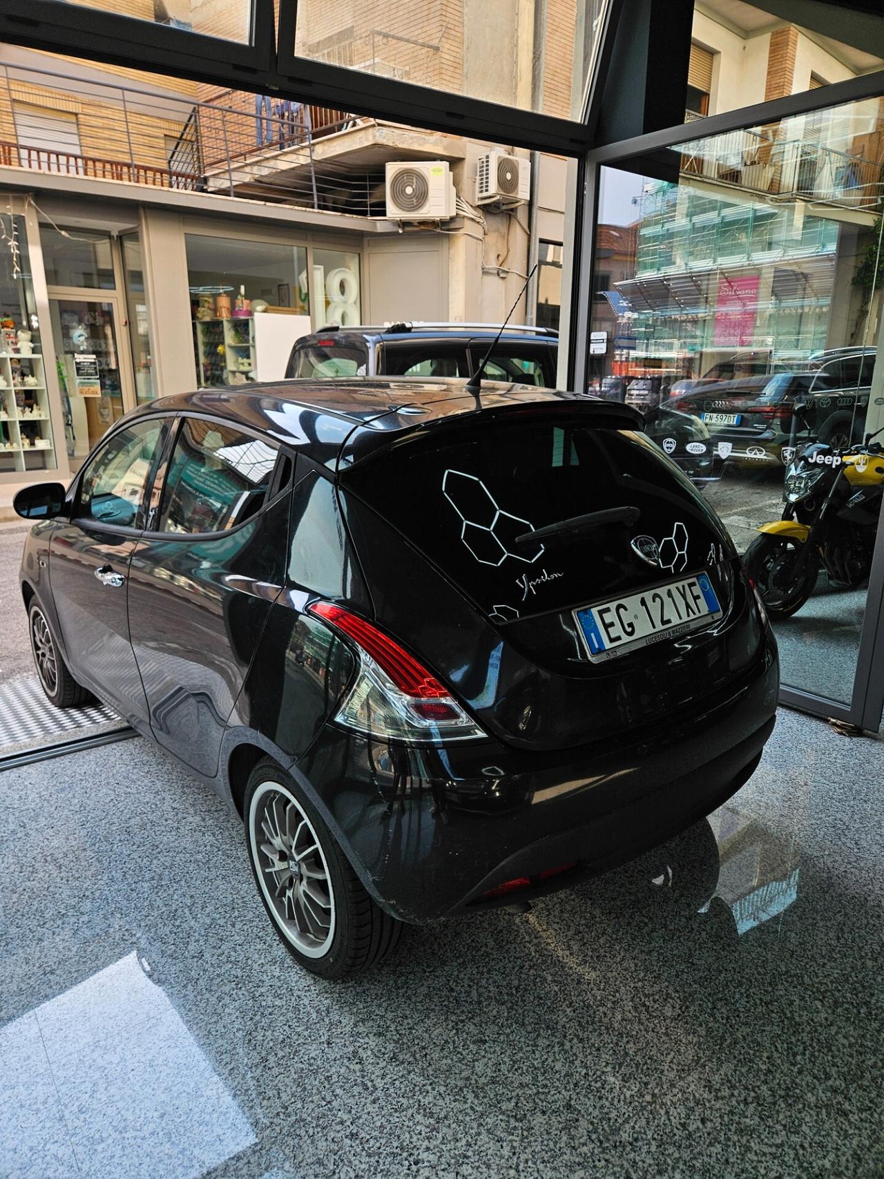 Lancia Ypsilon 1.3 MJT 16V 95 CV 5 porte S&S Platinum