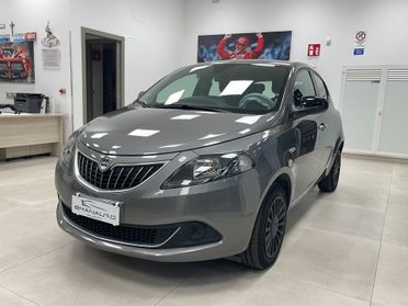 LANCIA YPSILON 1.0 HYBRID 70CV SILVER