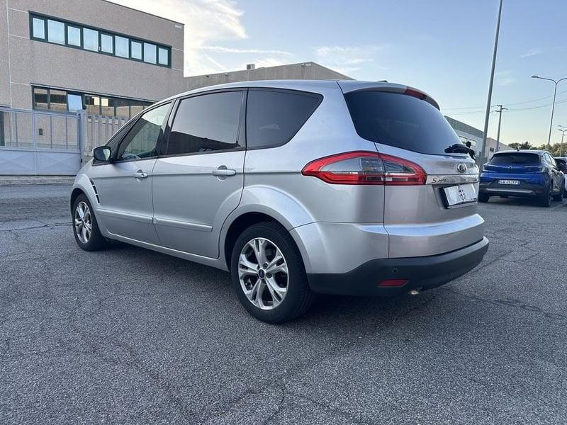 Ford S-Max 2.0 TDCi 140cv DPF Power Shift New Titanium