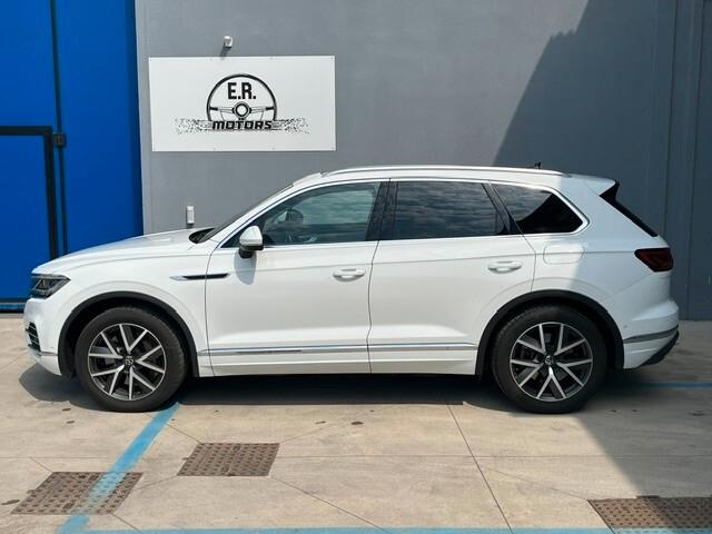 Volkswagen Touareg 3.0 V6 TSI eHybrid Elegance