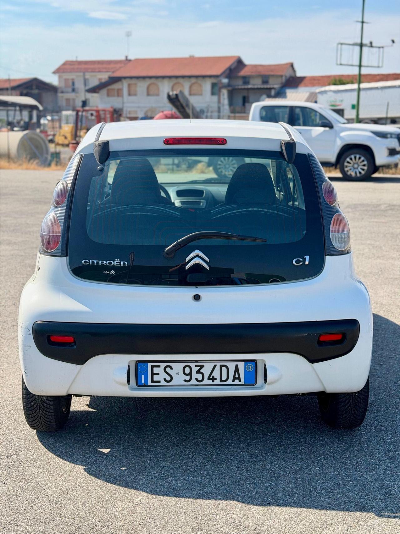 Citroen C1 1.0 3 porte Vanity Fair 10