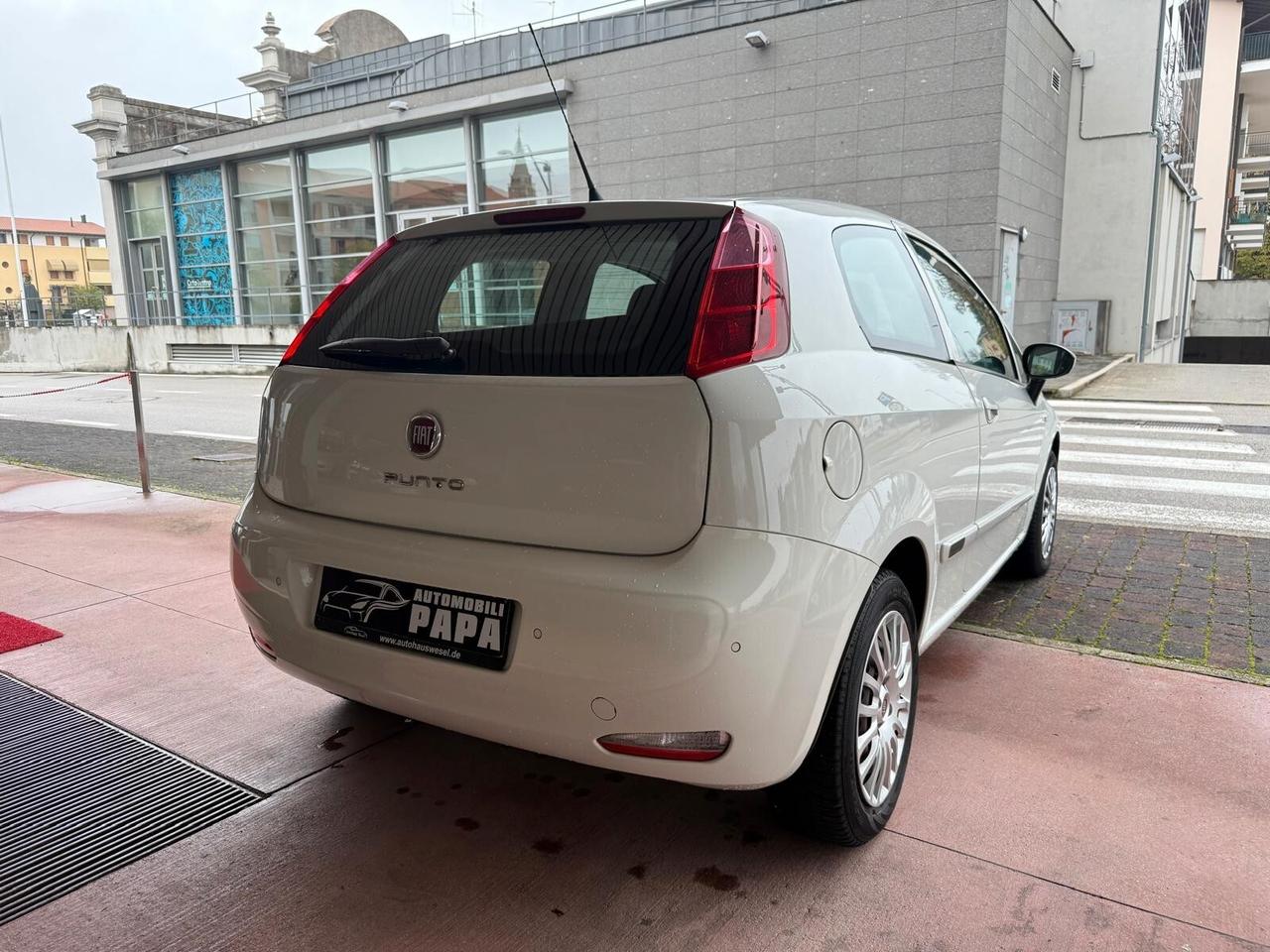 Fiat Punto 1.3 MJT 75CV 3 porte Immatricolazione 09/2021