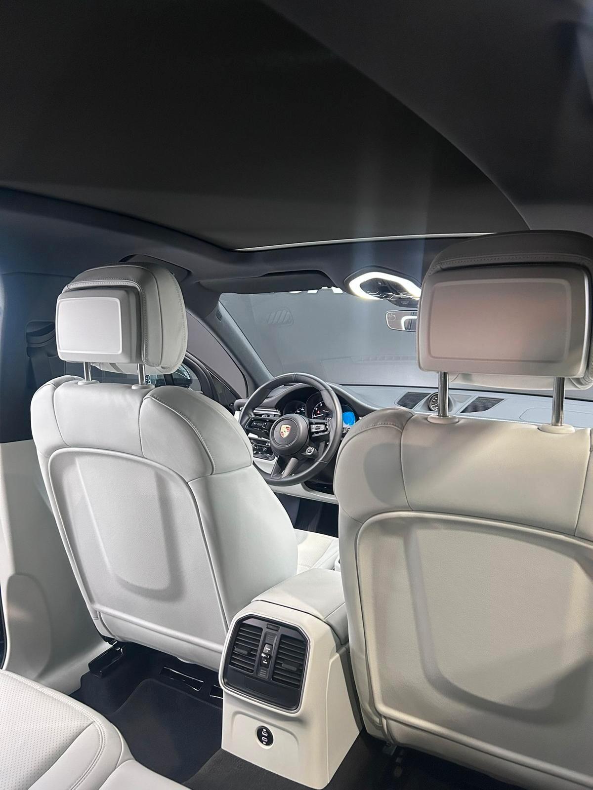 PORSCHE MACAN T 2.0