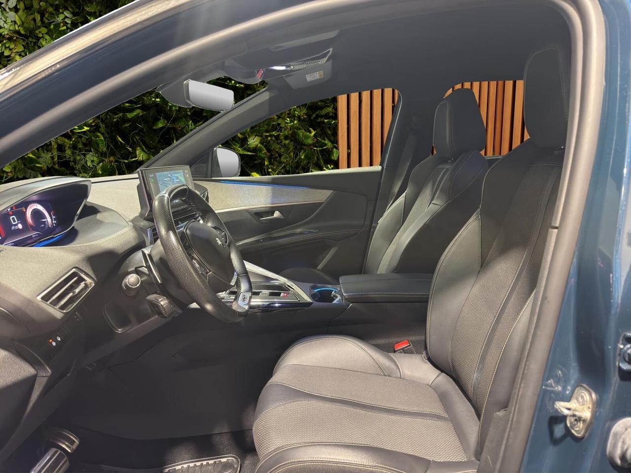 Peugeot 5008 BlueHDi 130 S&S EAT8 GT