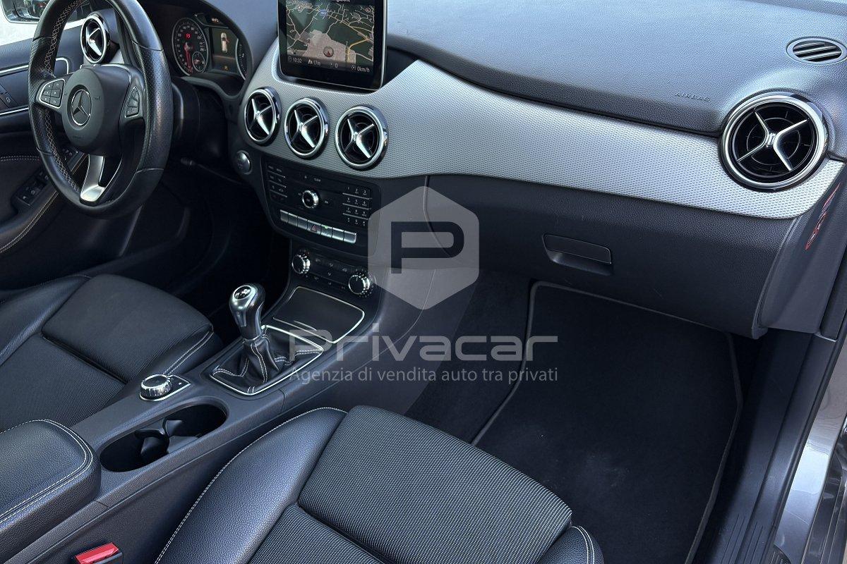 MERCEDES B 180 d Sport