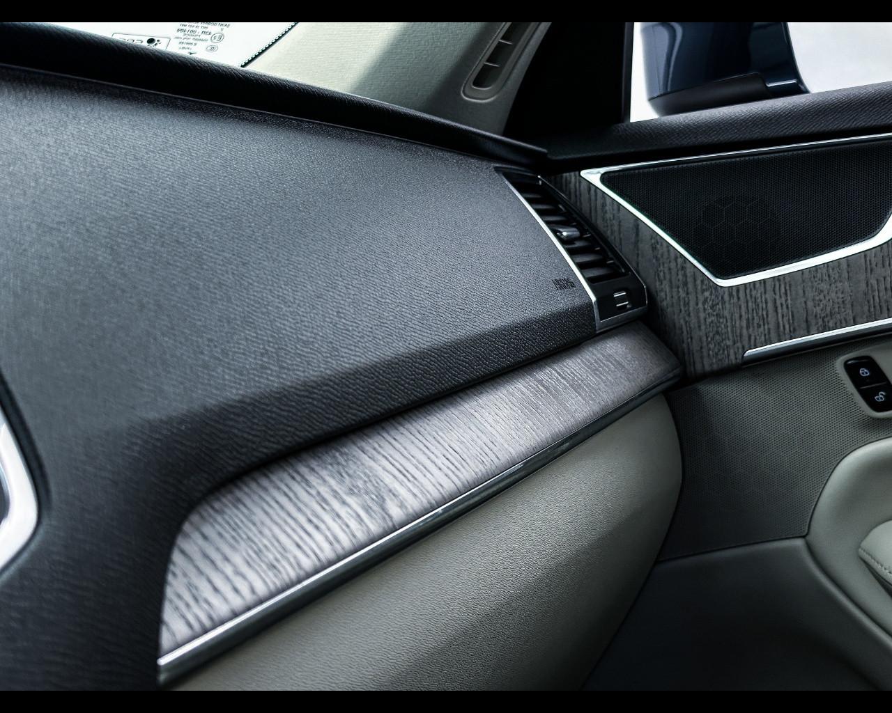 VOLVO XC90 (2014-->) - XC90 B5 (d) AWD automatico 7 posti Core