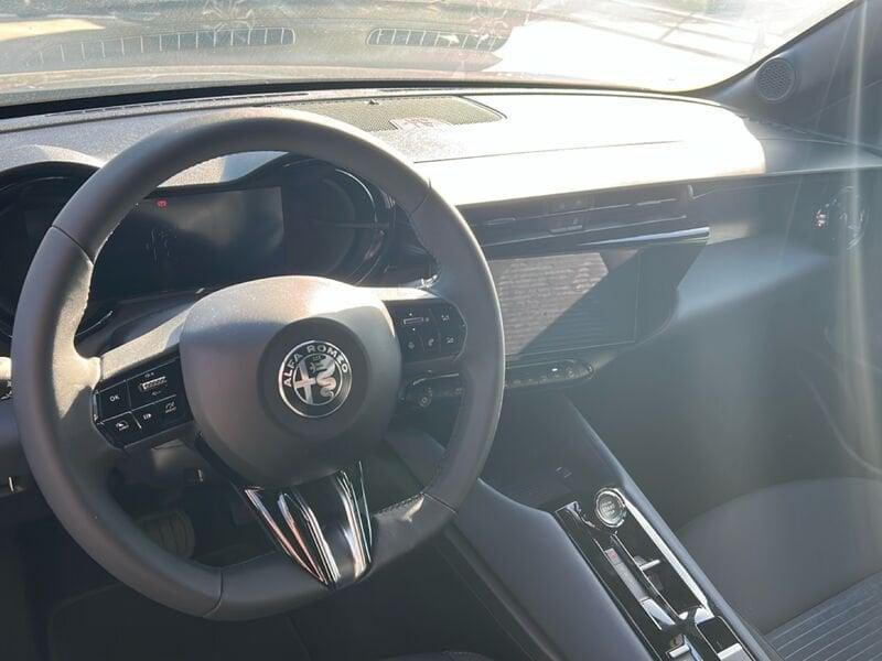 Alfa Romeo Junior Ibrida My26 Ibrida Sprint 1.2 145cv Hybrid Edct6