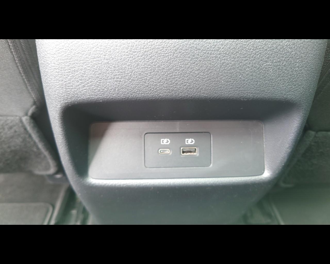 NISSAN Qashqai 3ª serie - Qashqai MHEV 140 CV Premiere Edition
