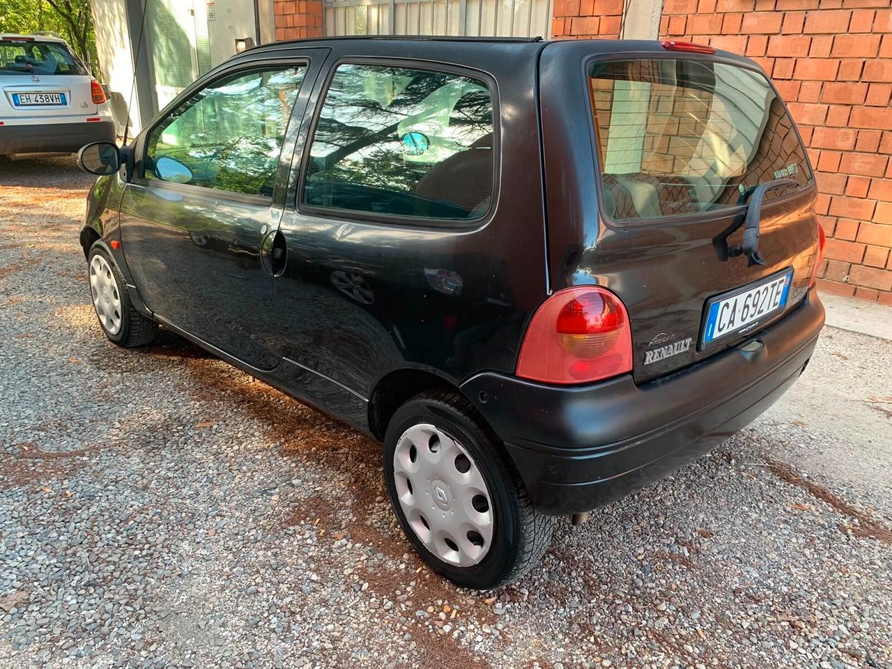 Renault Twingo 1.2i benzina, solo km 135.000, finanziabile