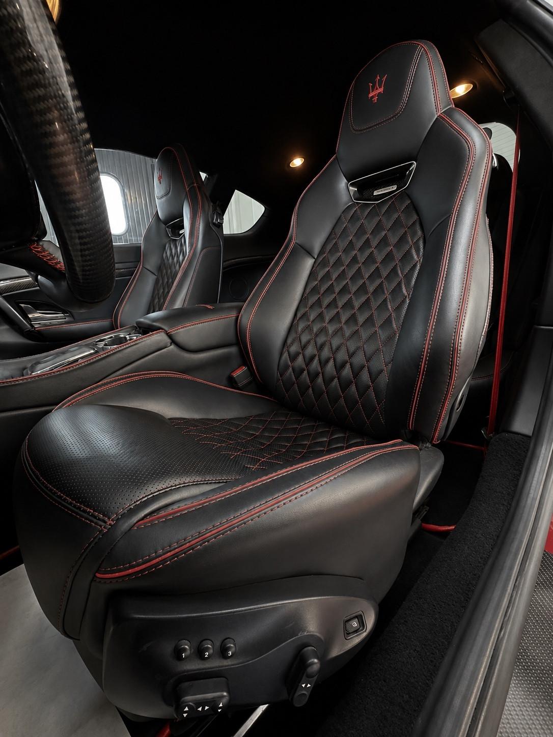 Maserati GranTurismo 4.7 V8 MC Sport