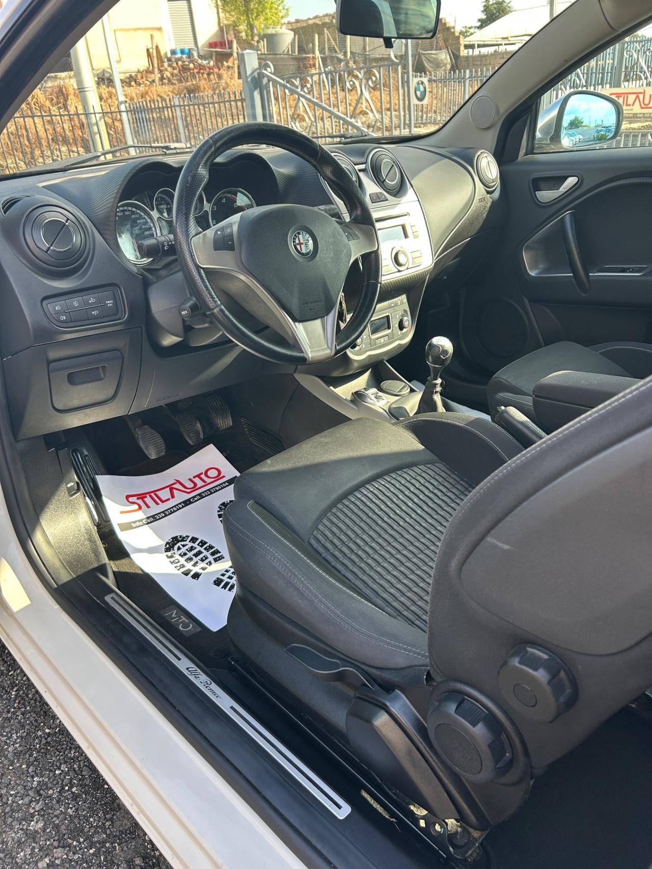 Alfa Romeo MiTo 1.3 JTDm-2 95 CV S&S Distinctive Sport Pack