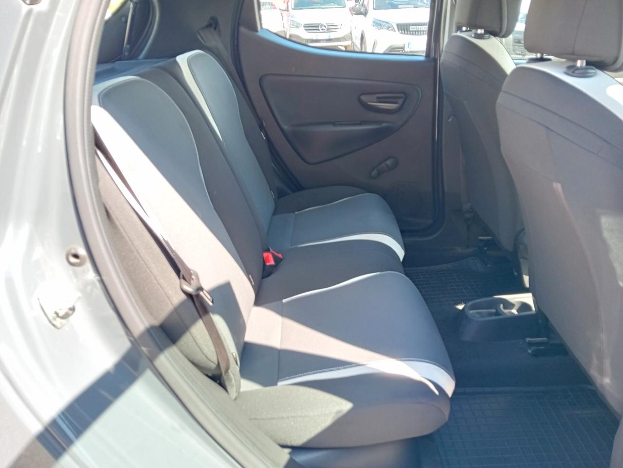 Lancia Ypsilon 1.3 MJET 95CV Elefantino