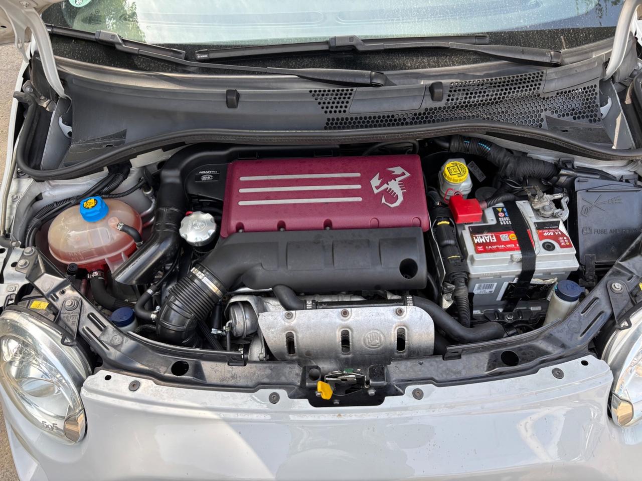 Abarth 595 1.4 Turbo T-Jet 160 CV MTA Competizione