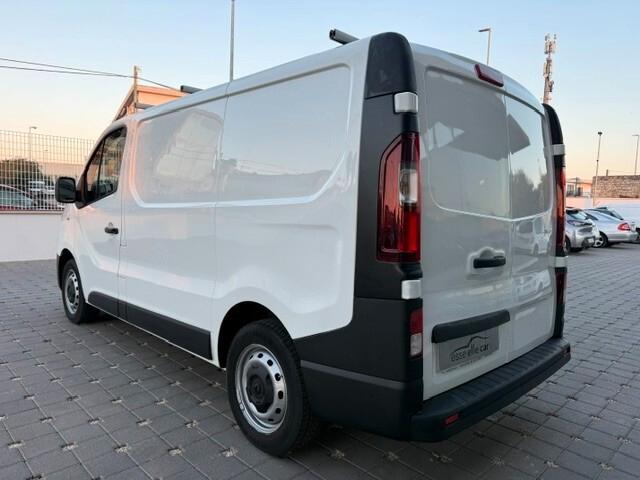 Renault Trafic 2.0 dCi 120 cv P.c T.n Ice 2021