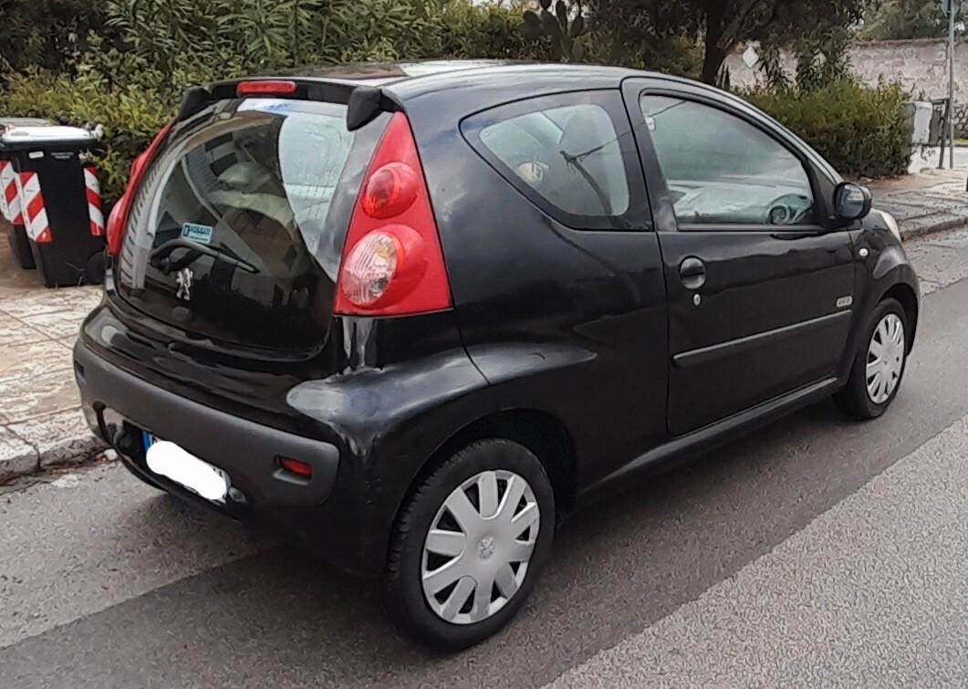 Peugeot 107 1.0 68CV 3p. Sweet Years