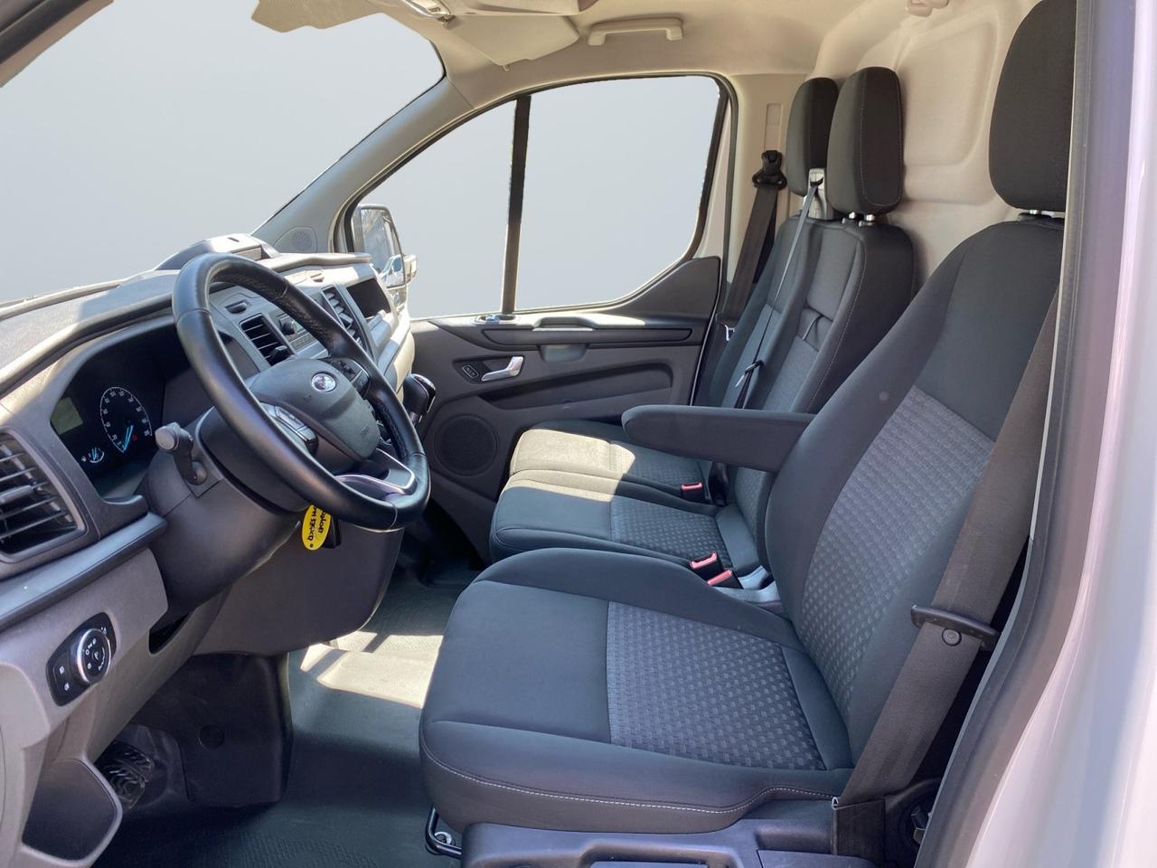 FORD Transit Custom 300 2018 - transit custom 300 2.0 tdci MHEV 1