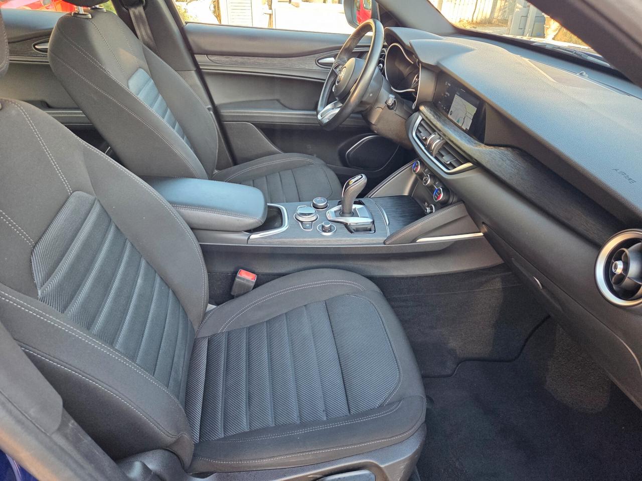 Alfa Romeo Stelvio 2.2 Turbodiesel 190 CV AT8 Q4 Business