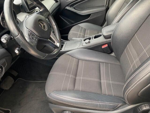 Mercedes-benz GLA 200 CDI Automatic 4Matic Sport