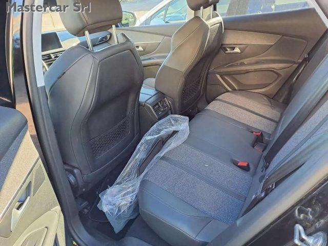 PEUGEOT 3008 3008 1.5 bluehdi Allure AUTOMATICA - GD459AN