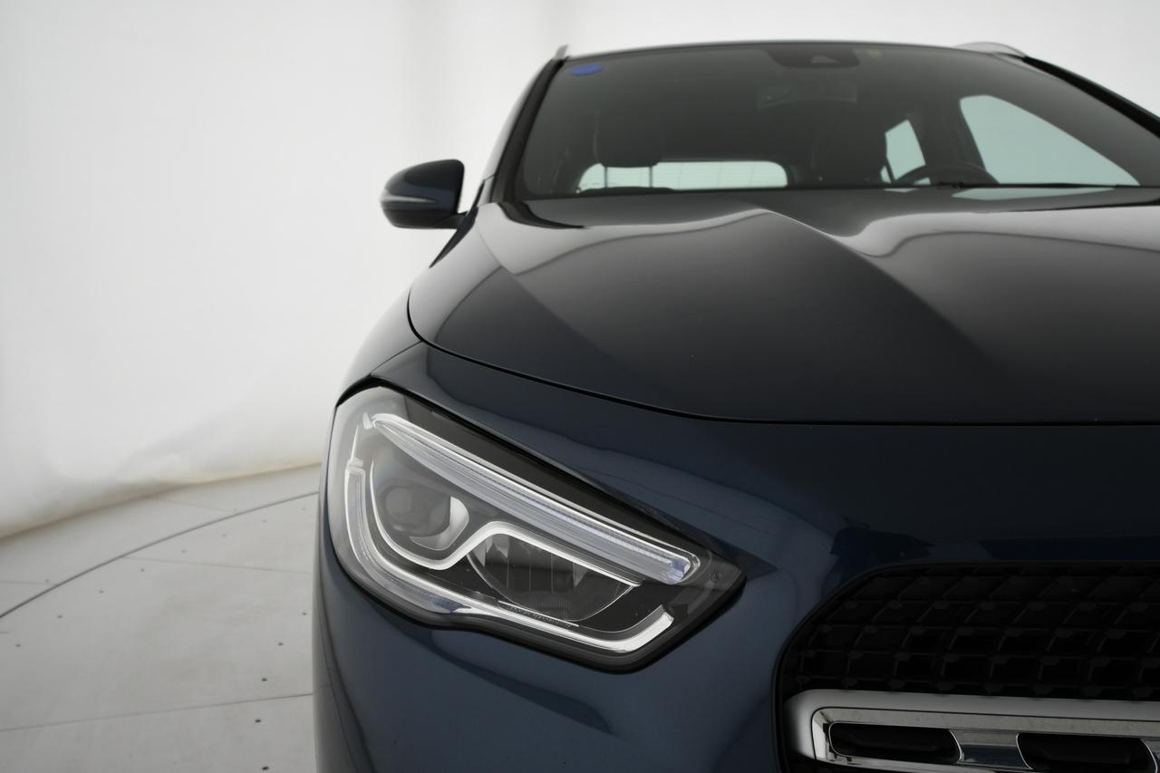 Mercedes-Benz GLA 250 e phev (eq-power) Sport auto CAMERA+LED+C18"