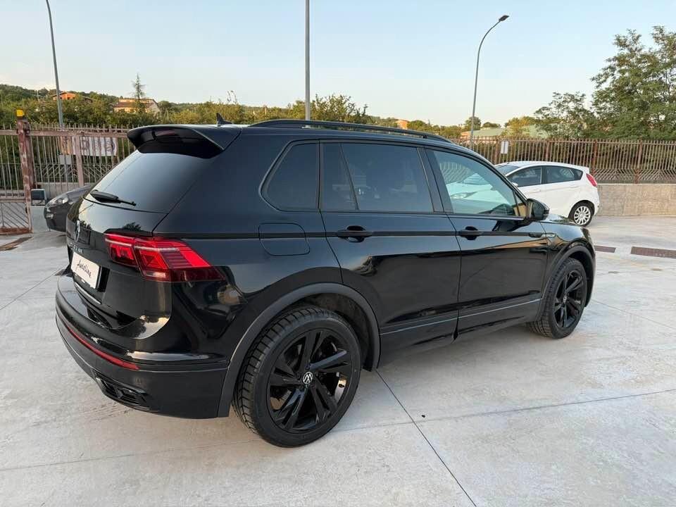 Volkswagen Tiguan 2.0 TDI 150 CV DSG R-Line